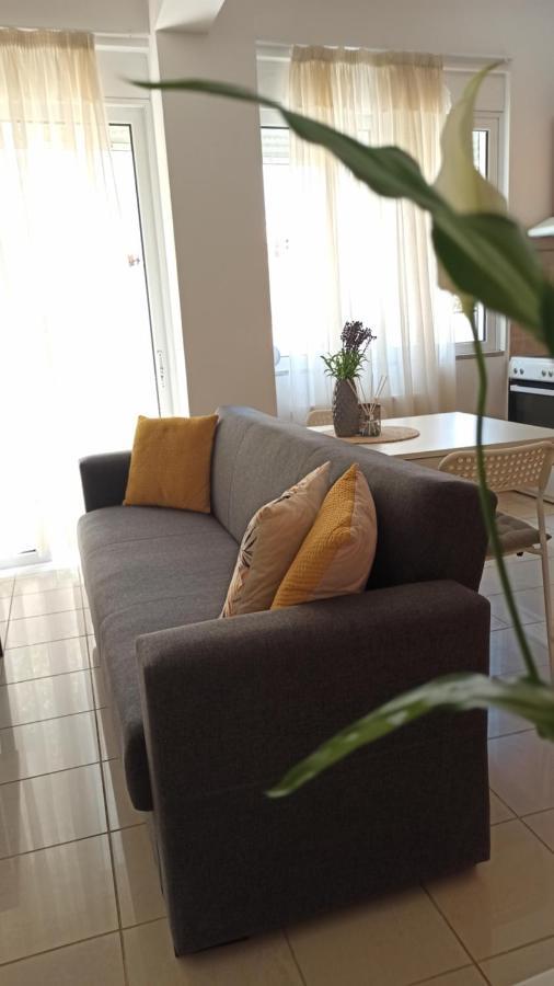 Cozy Flat Close To The Airport/Port And Center Nea Alikarnassos Buitenkant foto